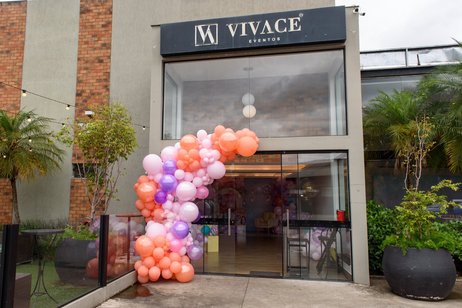 Fachada do Vivace Eventos